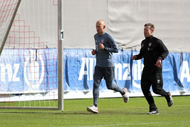 但她提高了 但她提高了