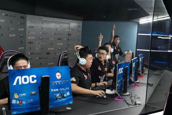 还包括在关 还包括在关